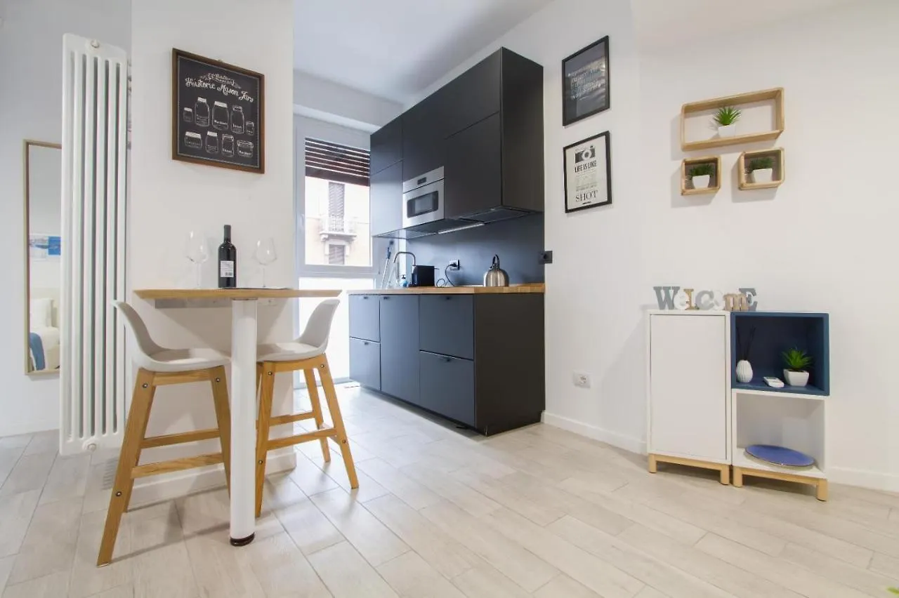 Homilan Apartment 0*, Milan Italy